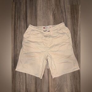 Levi's Youth Tan Flat Front Shorts